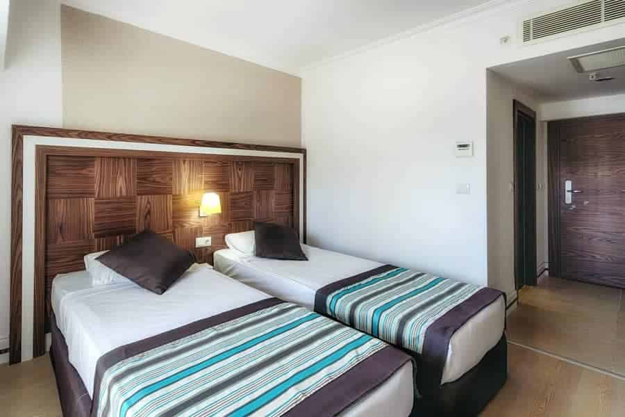 Royal Towers Resort Hotel & Spa